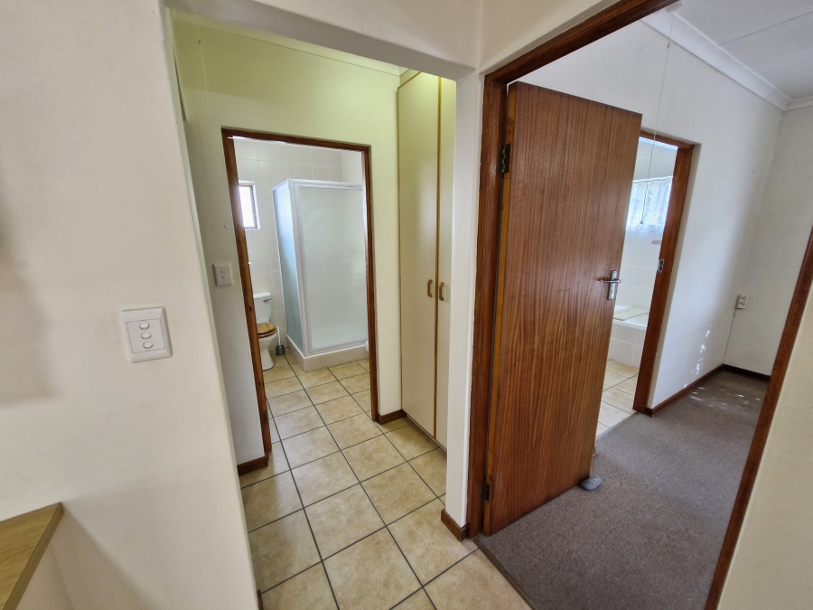 3 Bedroom Property for Sale in Stilbaai Wes Western Cape